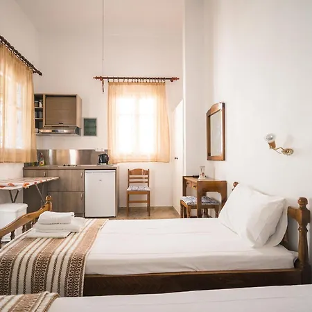 Podotas Group Casa de hóspedes 3*