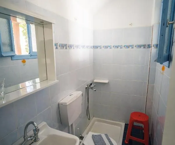 Podotas Group Πανσιόν