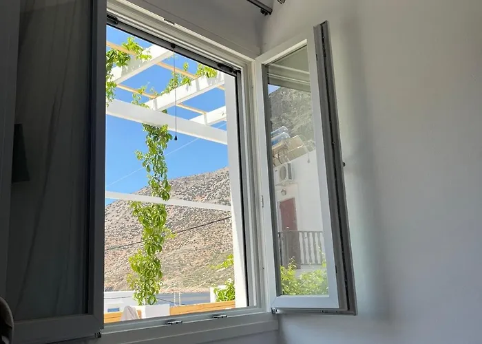 Πανσιόν Podotas Group 3*