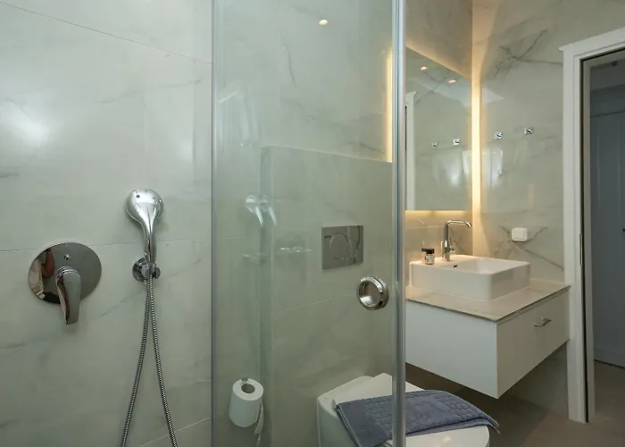 Podotas Group Πανσιόν 3*