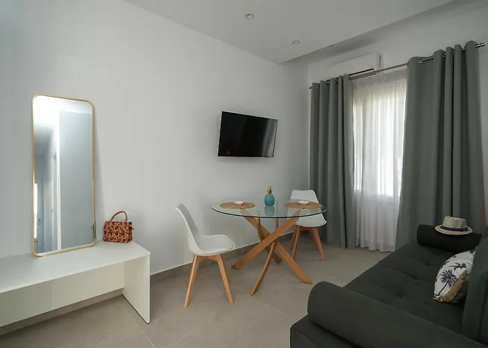 Podotas Group Πανσιόν