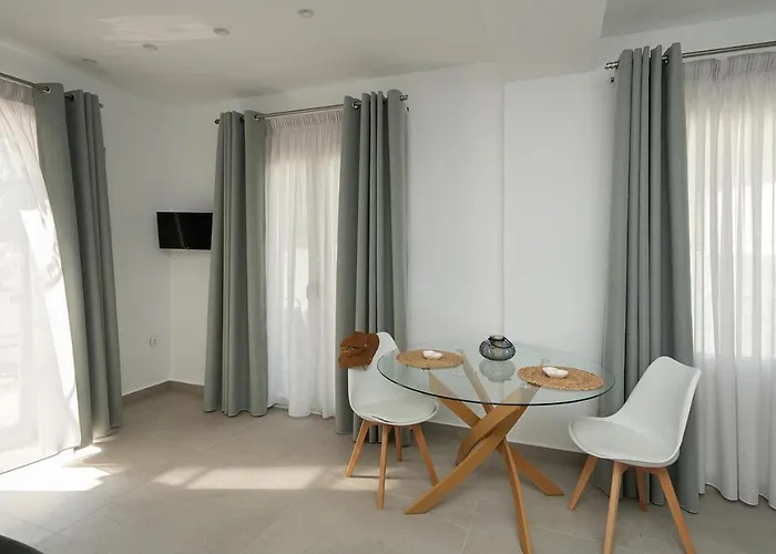 Πανσιόν Podotas Group Καμάρες