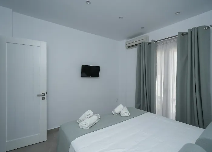 Podotas Group Πανσιόν