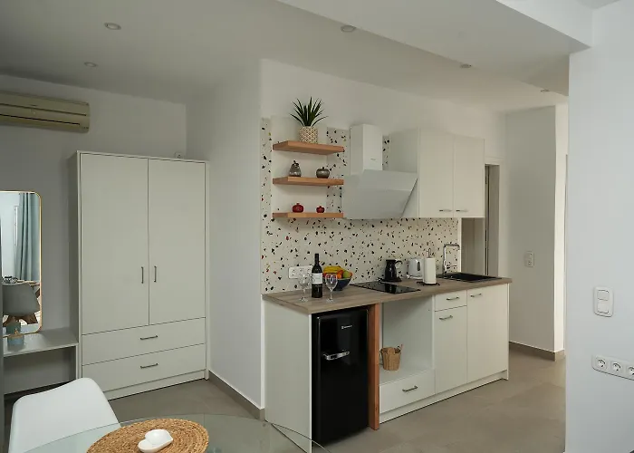 Πανσιόν Podotas Group Καμάρες