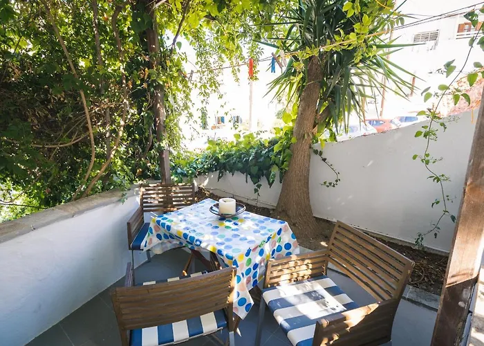 Podotas Group Καμάρες